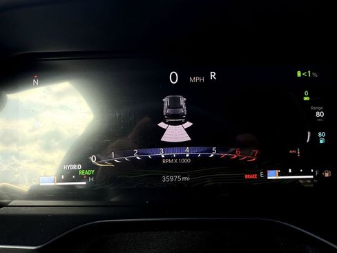 Used 2023 Jeep Grand Cherokee Trailhawk w/ Luxury Tech Group III image 18