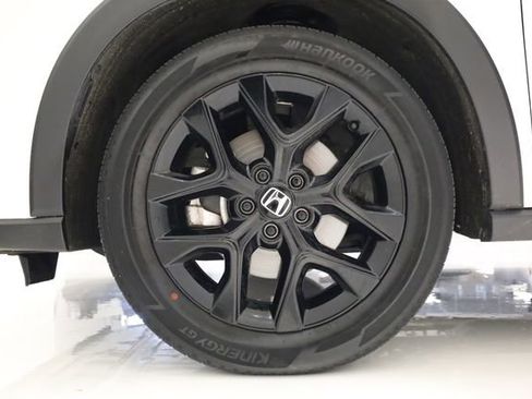 Used 2025 Honda HR-V Sport image 7