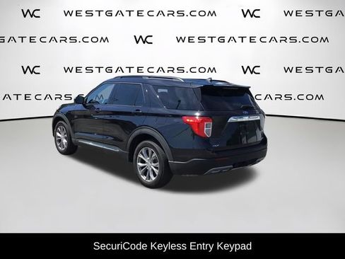 Used 2022 Ford Explorer XLT w/ Equipment Group 202A AWD/4WD image 7