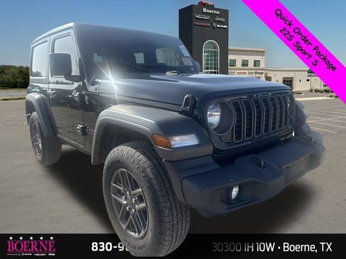 Used 2025 Jeep Wrangler Sport AWD/4WD image 7
