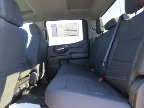 New 2026 GMC Sierra 1500 Pro image 16