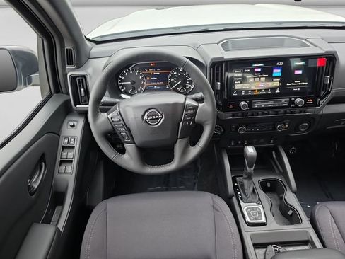 New 2026 Nissan Frontier SV AWD/4WD image 12