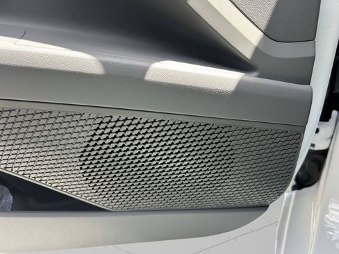 New 2026 Hyundai Elantra Sport FWD image 21