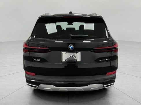 New 2026 BMW X5 xDrive40i w/ Premium Package AWD/4WD image 4