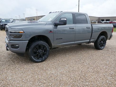 New 2026 RAM 2500 Laramie w/ Night Edition image 10