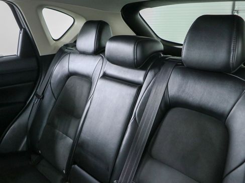 Used 2021 MAZDA CX-5 Touring FWD image 24