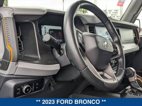 Certified 2023 Ford Bronco Badlands AWD/4WD image 12