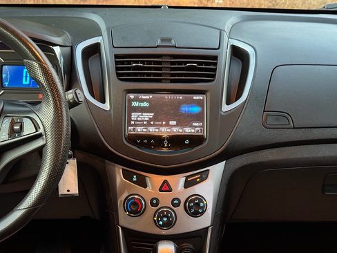Used 2016 Chevrolet Trax LT image 16
