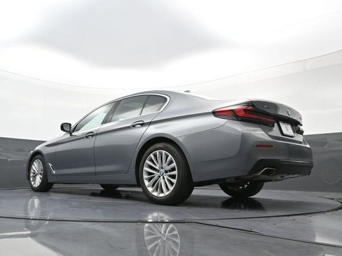 Used 2023 BMW 530i xDrive AWD/4WD image 24