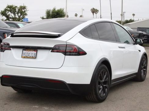 Used 2023 Tesla Model X AWD/4WD image 5