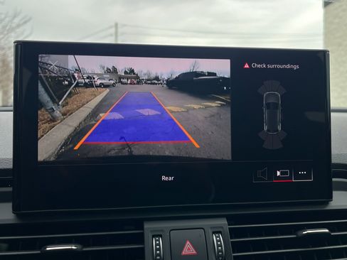 Used 2025 Audi Q5 2.0T Premium image 44