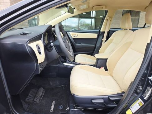 Used 2017 Toyota Corolla LE image 14