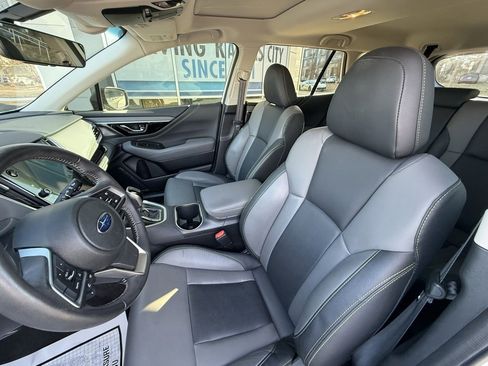 Used 2021 Subaru Outback Onyx Edition XT image 8