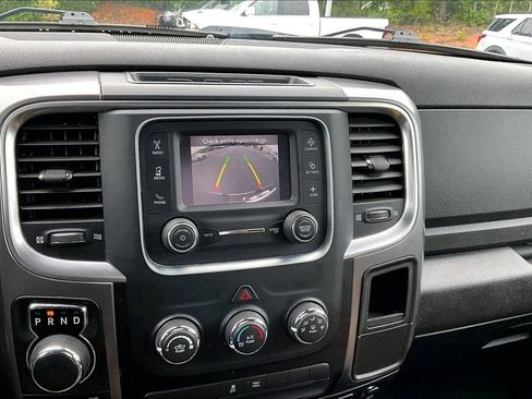 Used 2021 RAM 1500 Classic SLT AWD/4WD image 15