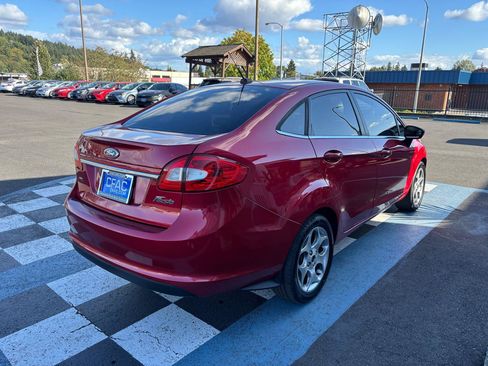 Used 2011 Ford Fiesta SEL w/ 301A Rapid Spec Order Code FWD image 5