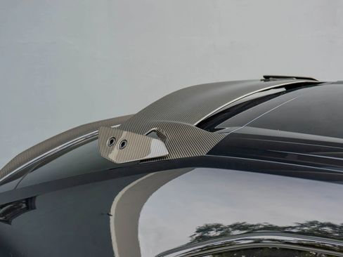 Used 2025 Lamborghini Urus SE image 38