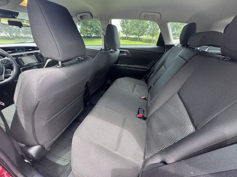 Used 2018 Toyota Corolla iM FWD image 12