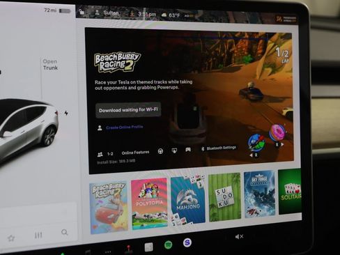 Used 2021 Tesla Model Y Long Range image 33