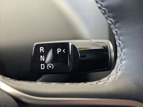 New 2025 Volvo EX30 Plus w/ Protection Package Premier image 11