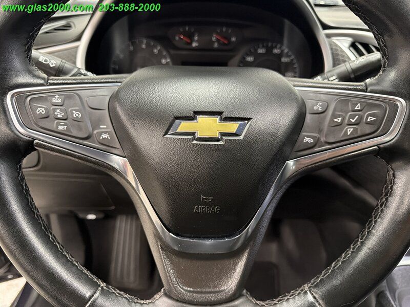 Used 2023 Chevrolet Malibu LT w/ Redline Edition FWD image 17
