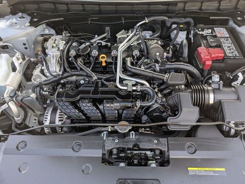 Used 2025 Nissan Altima 2.5 SR image 31