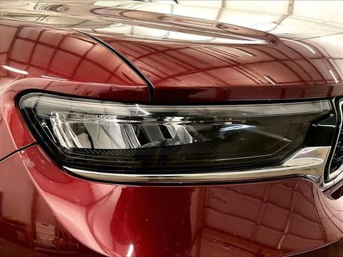 Used 2021 Jeep Grand Cherokee L Limited AWD/4WD image 28