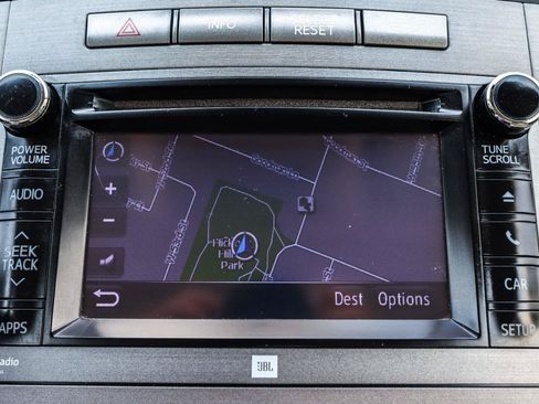 Used 2013 Toyota Venza XLE w/ XLE Premium Pkg AWD/4WD image 8