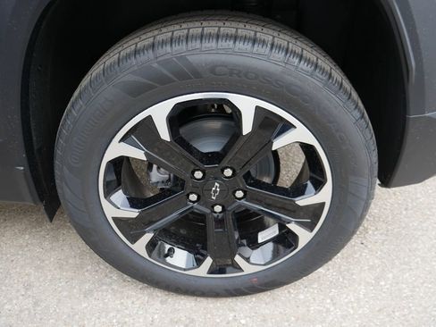 New 2026 Chevrolet Equinox LT image 33