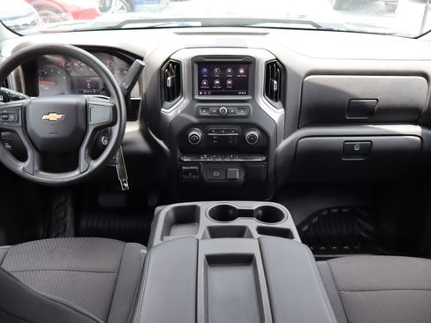 Used 2020 Chevrolet Silverado 2500 W/T w/ WT Convenience Package AWD/4WD image 18