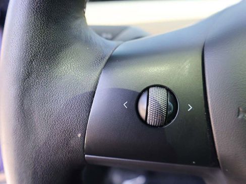 Used 2023 Tesla Model 3 Standard Range image 51