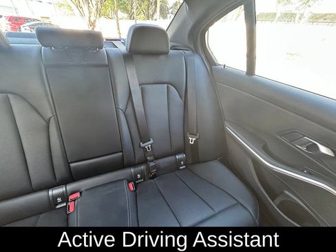 Used 2025 BMW 330i Sedan RWD image 14