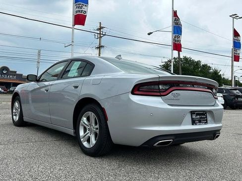 Used 2023 Dodge Charger SXT image 5
