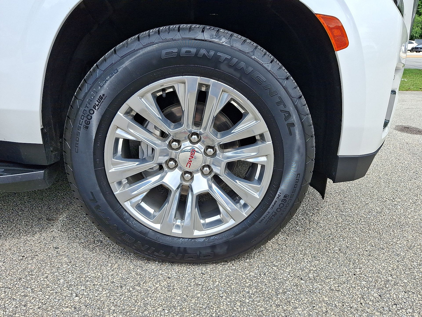 Used 2024 GMC Yukon XL Denali w/ Max Trailering Package AWD/4WD image 27
