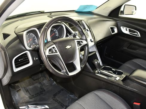 Used 2017 Chevrolet Equinox LT w/ Convenience Package AWD/4WD image 36
