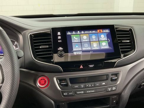 Used 2025 Honda Passport EX-L image 13