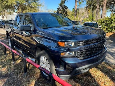 Used 2022 Chevrolet Silverado 1500 Custom image 9