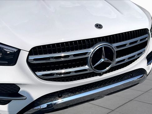 Used 2025 Mercedes-Benz GLE 450e 4MATIC image 30