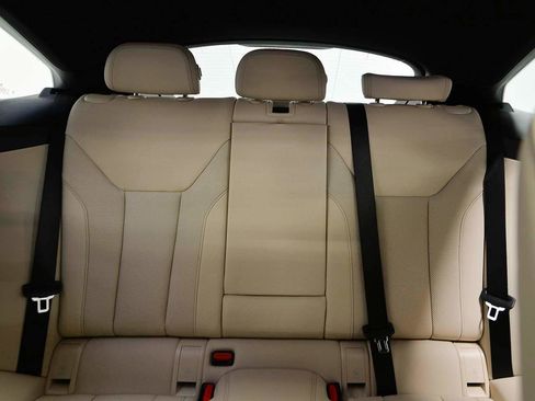 Used 2025 BMW i4 eDrive40 w/ Parking Assistance Package image 9