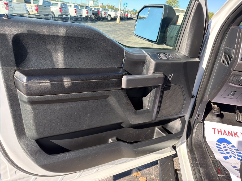 Used 2015 Ford F150 4x4 SuperCrew image 12