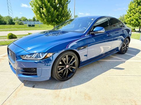 Used 2017 Jaguar XE R-Sport RWD image 4