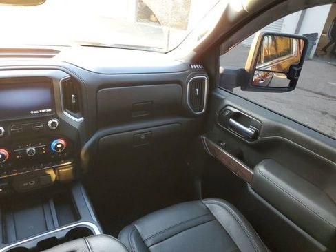 Used 2020 GMC Sierra 3500 Denali w/ Denali Ultimate Package image 15