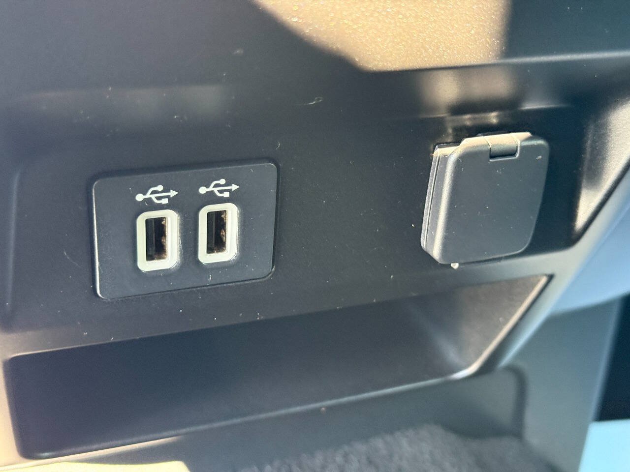 Used 2019 Ford F150 XLT w/ Equipment Group 301A Mid AWD/4WD image 27