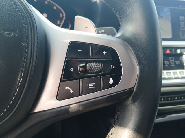 Used 2019 BMW 330i Sedan w/ M Sport Package RWD image 25