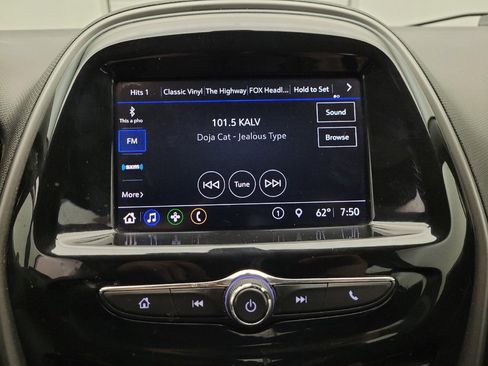 Used 2020 Chevrolet Spark LT image 25