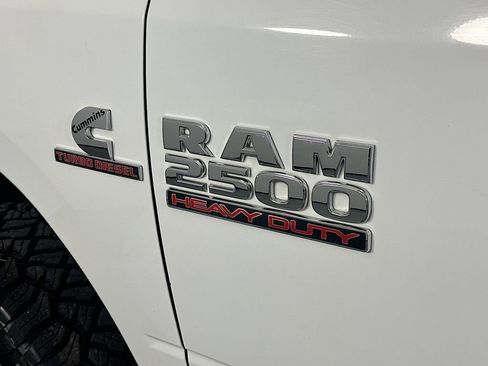 Used 2018 RAM 2500 Tradesman w/ Chrome Appearance Group AWD/4WD image 27