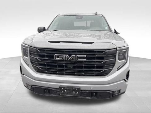 Used 2024 GMC Sierra 1500 Elevation w/ Elevation Premium Package AWD/4WD image 14