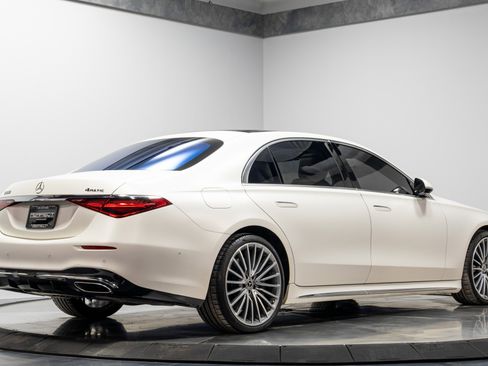 Used 2023 Mercedes-Benz S 580 4MATIC Sedan w/ AMG Line image 14