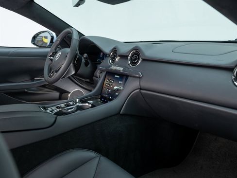 Used 2025 Karma Revero Luxury image 53