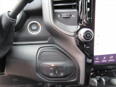 New 2026 RAM 3500 Tradesman AWD/4WD image 23