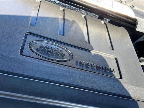 Used 2025 Land Rover Range Rover Evoque Dynamic SE image 40